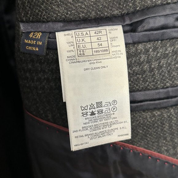 Brooks Brothers Grey Plaid Chesterfield Overcoat Topcoat, Wool, Velvet; M-L - Picture 12 of 16